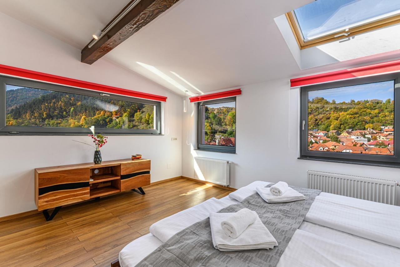 Sun Villas Accommodation Брашов Экстерьер фото