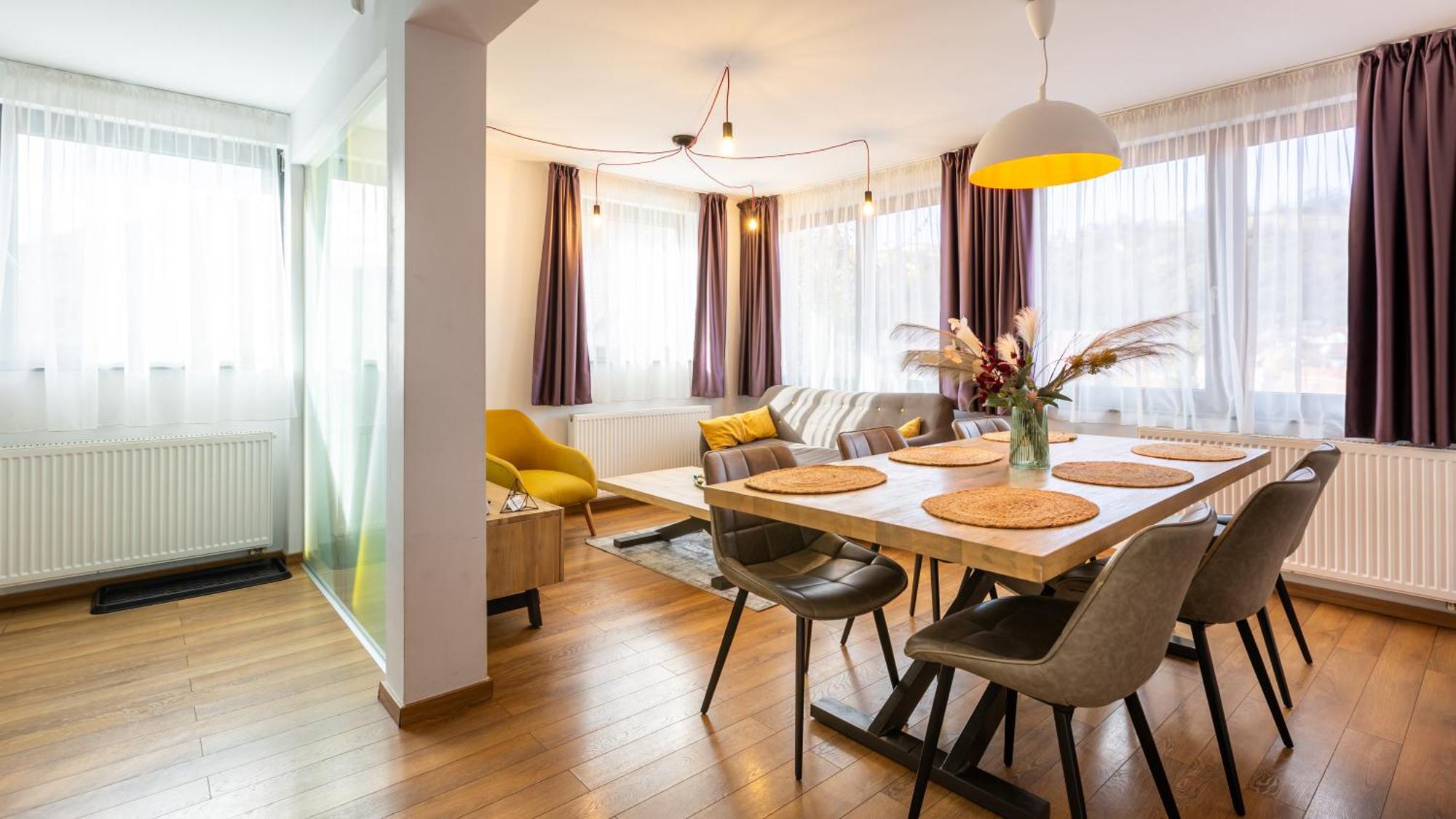 Sun Villas Accommodation Брашов Экстерьер фото