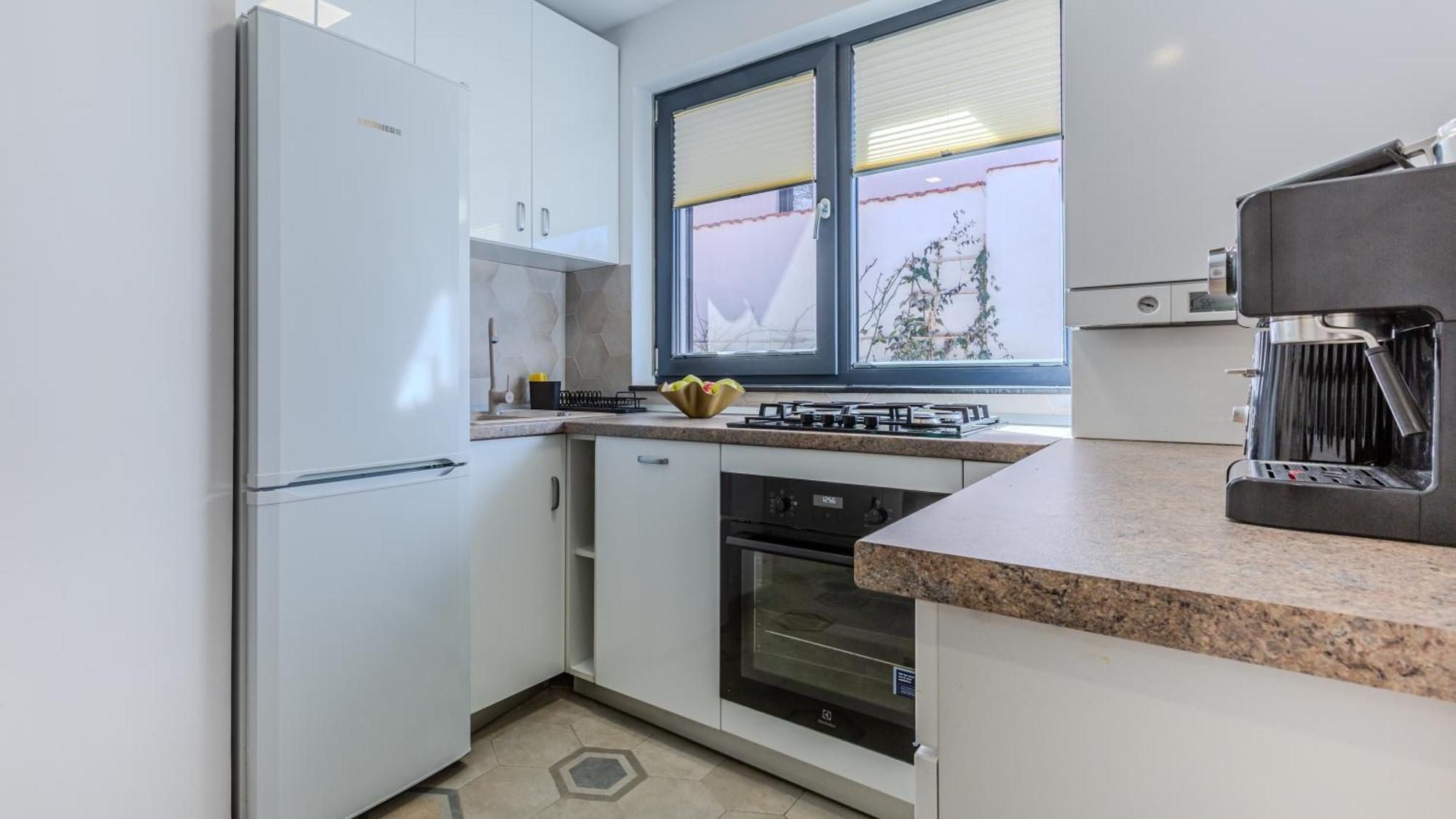 Sun Villas Accommodation Брашов Экстерьер фото