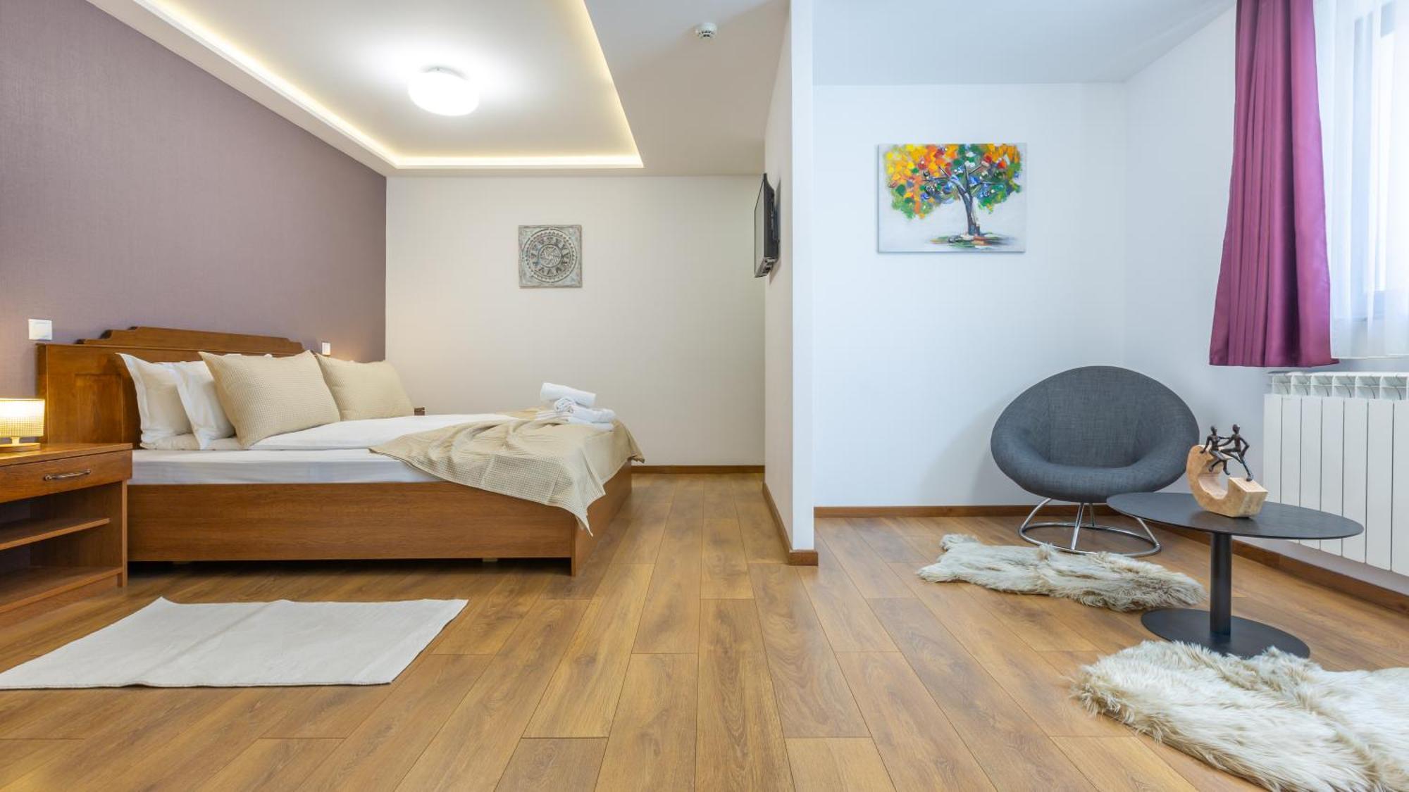 Sun Villas Accommodation Брашов Экстерьер фото